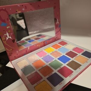 Jeffree Star Jawbreaker Eyeshadow Palette - Brand New In Box- Discontinued